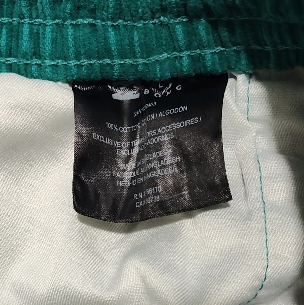 Billabong Mike EW Corduroy Shorts Men's S Green Relaxed Comfy - New With Tags - Picture 7 of 8